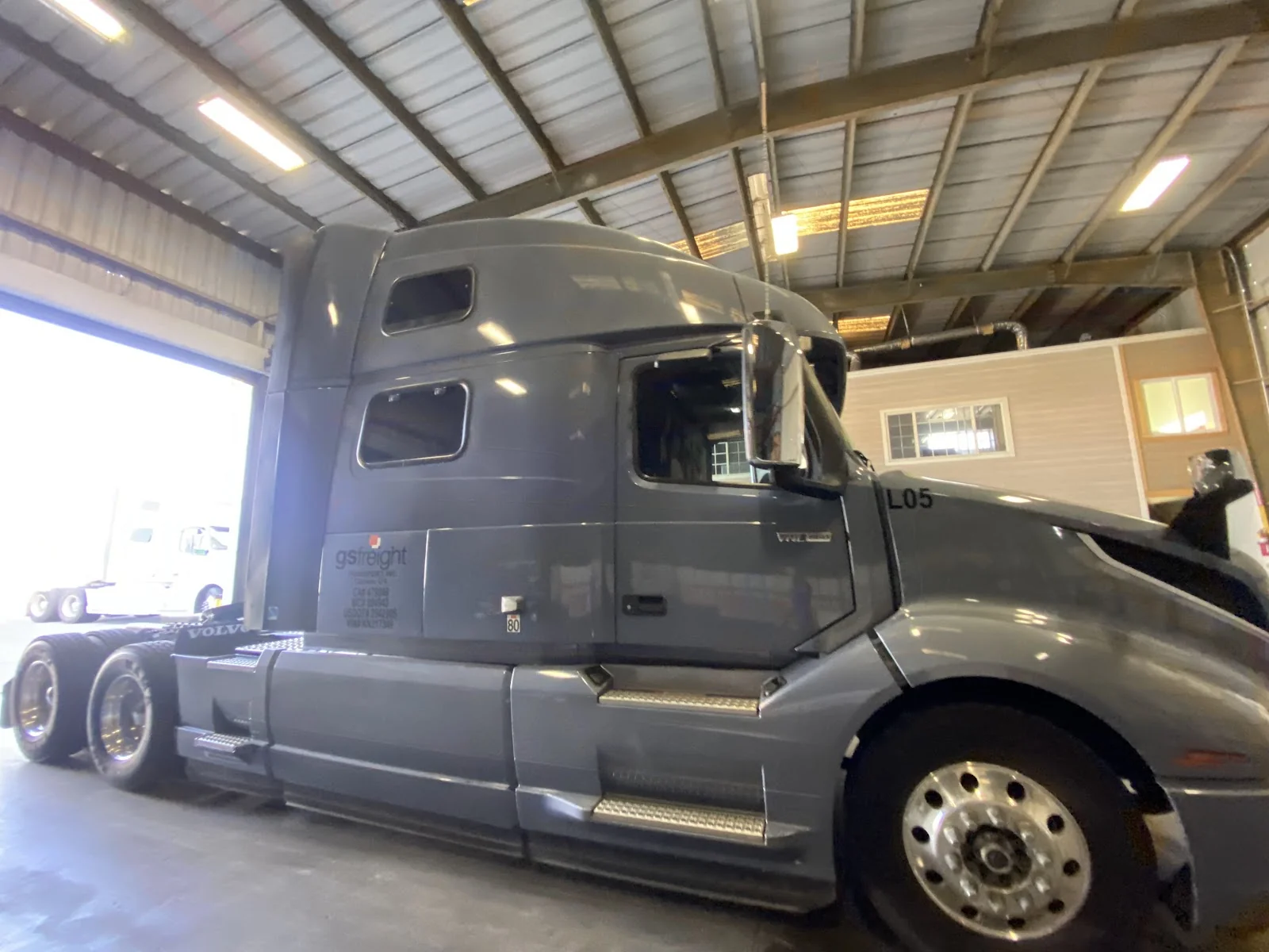 JK Mobile Window Tinting shop exterior